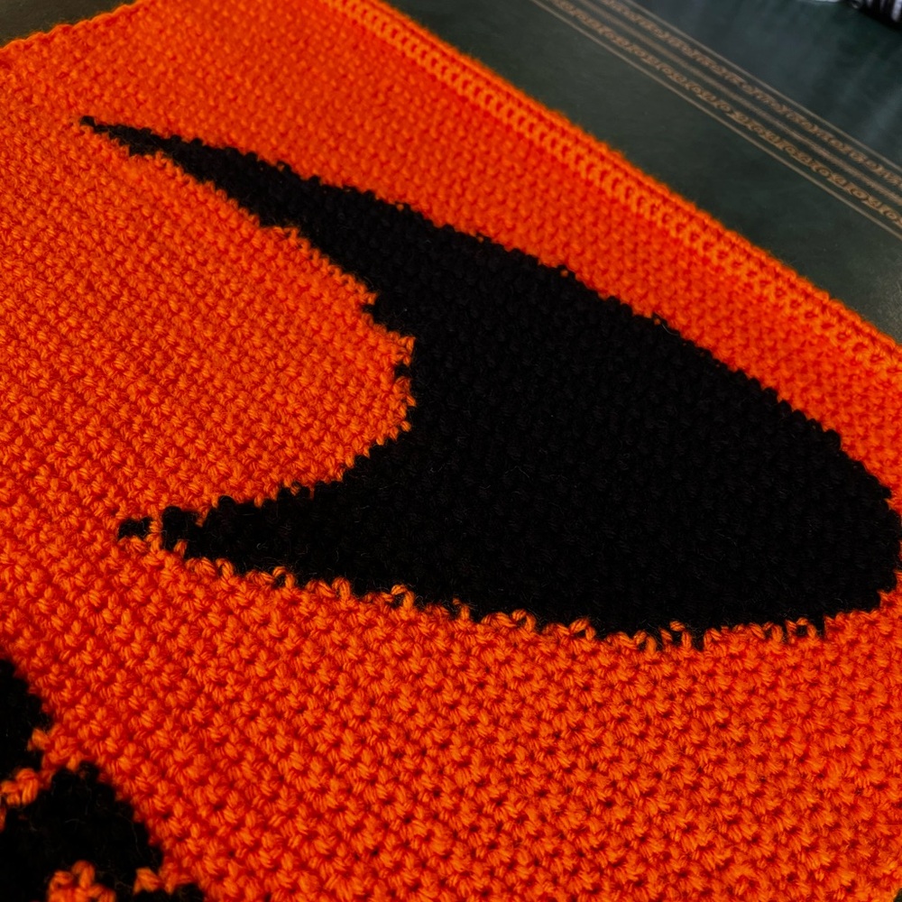 Hand Crocheted McLaren Logo Tapestry for F1–Indycar—Car Enthusiasts! - Picture 7 of 13